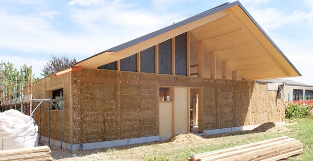 casa legno paglia costruzione